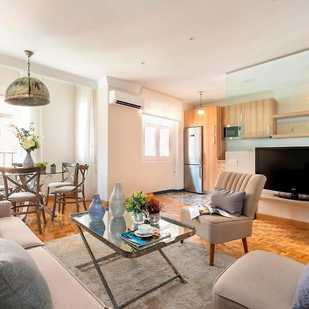 Genteel Home Tomas Heredia Малага Екстериор снимка