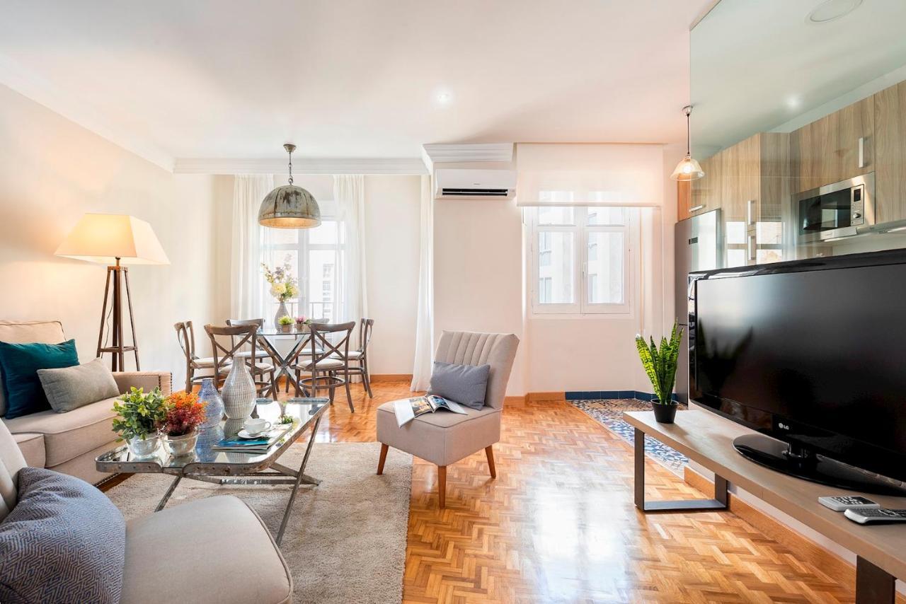 Genteel Home Tomas Heredia Малага Екстериор снимка