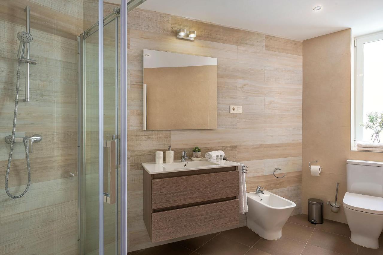 Genteel Home Tomas Heredia Малага Екстериор снимка